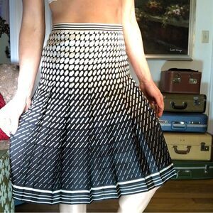 Ann Taylor silk lined skirt